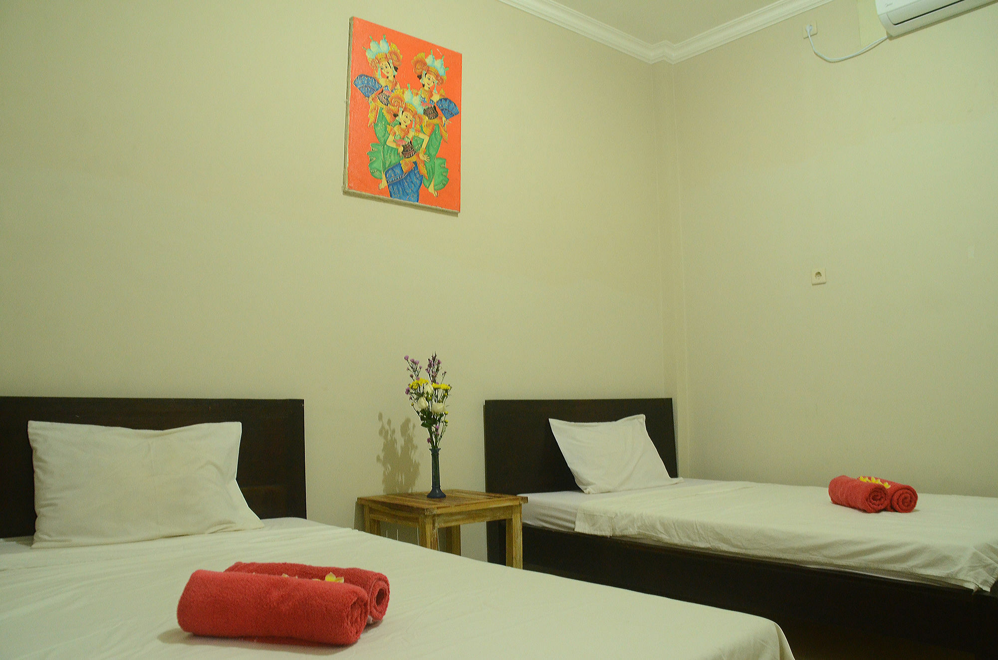 Budget Door Legian Inn Kuta Lombok Dış mekan fotoğraf